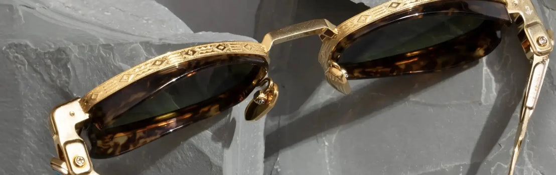 SUNGLASSES