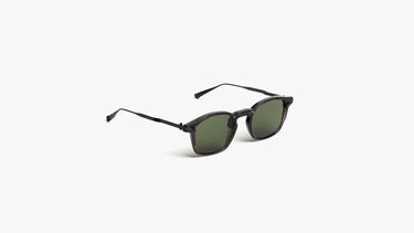AM 02 F - Black - Drishti Platinum